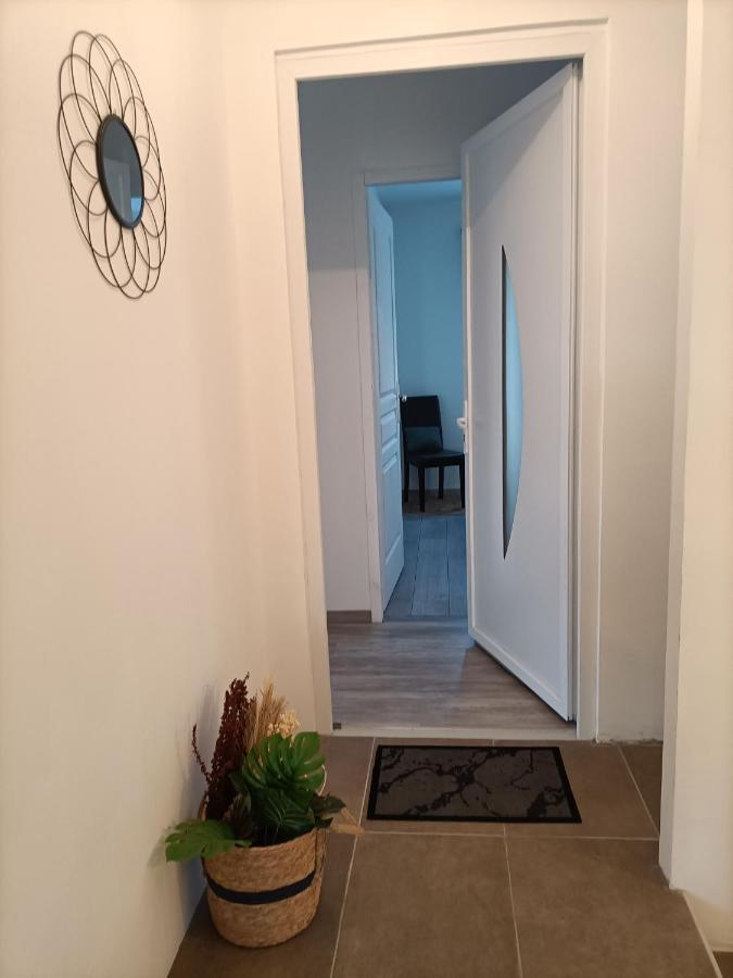 L'Hippocampe Apartment Груисан Екстериор снимка